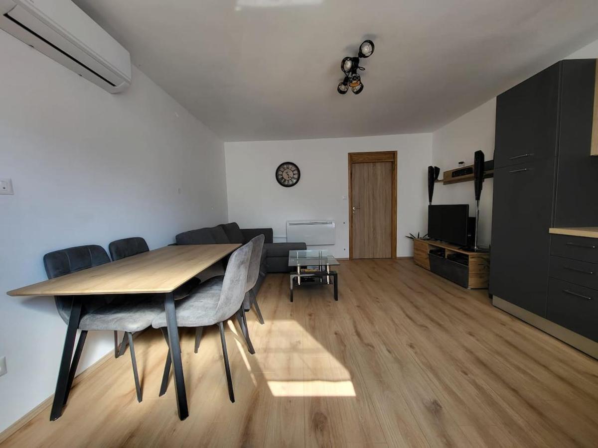 Apartment Dado Slunj Exteriör bild